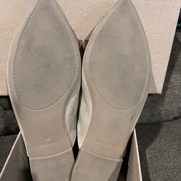 Steve Madden Women's Tan Mules, size 10. Worn twice - Picture 2 of 6